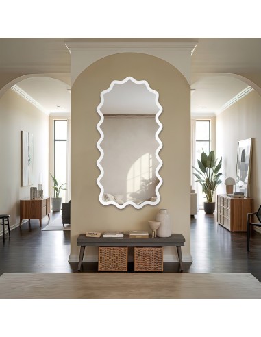 Halbovaler Spiegel im wellenförmigen MDF-Rahmen...