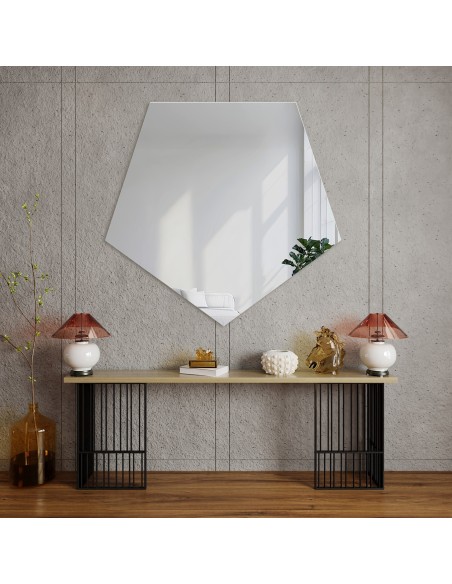 Spiegel in geometrischer Form – PENTA