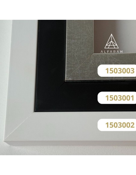 Moderner Ovalspiegel mit Holzrahmen - RENA