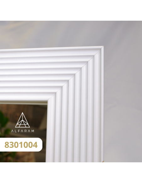 Spiegel in Holzrahmen – 8301– Rahmenfarbe zur Auswahl