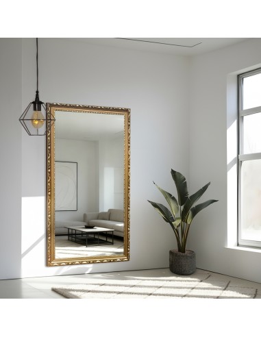 Spiegel mit Holzrahmen mit goldfarbener...