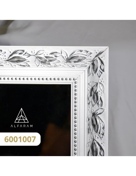 Spiegel mit reicher Rahmenornamentik - 6001 - Rahmenfarbe nach Wahl