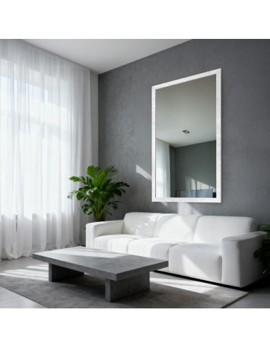 Spiegel in Glamouroptik mit prächtigem Rahmen...