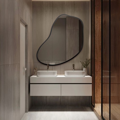 Spiegel mit organischer Form im Rahmen - KWARC IM RAHMEN