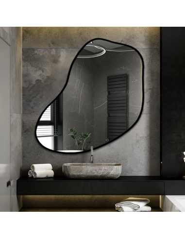 Spiegel mit organischer Form im Rahmen - KWARC...