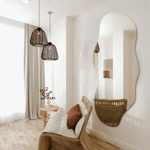 Spiegel mit organischer Form – VERALUCE