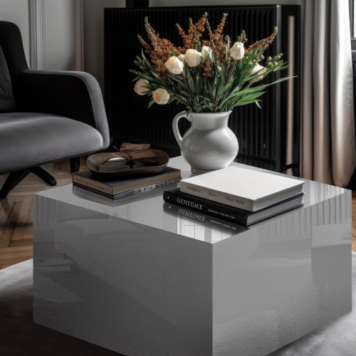 Exklusiver weißer Glamour-Tisch