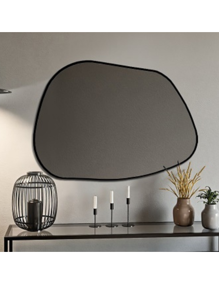 Organisch geformter Spiegel in MDF-Rahmen - BAZALT IM RAHMEN