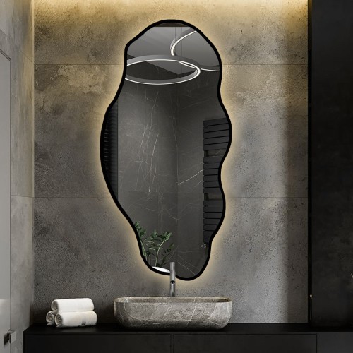 Spiegel in organischer Form mit beleuchtetem Rahmen -...