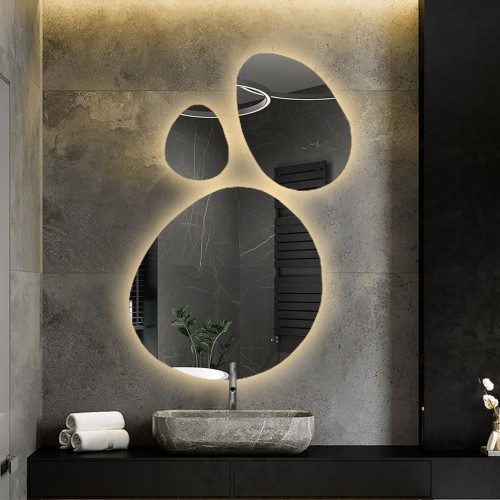 Set aus drei Spiegeln in organischer Form mit Beleuchtung...