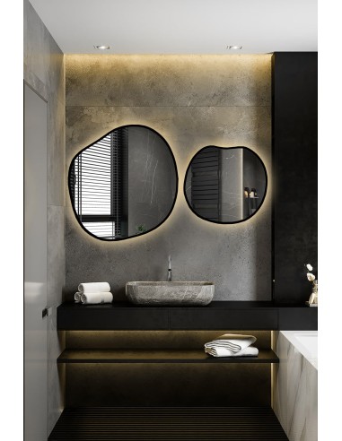 Set von organischen Spiegeln in einem Rahmen...