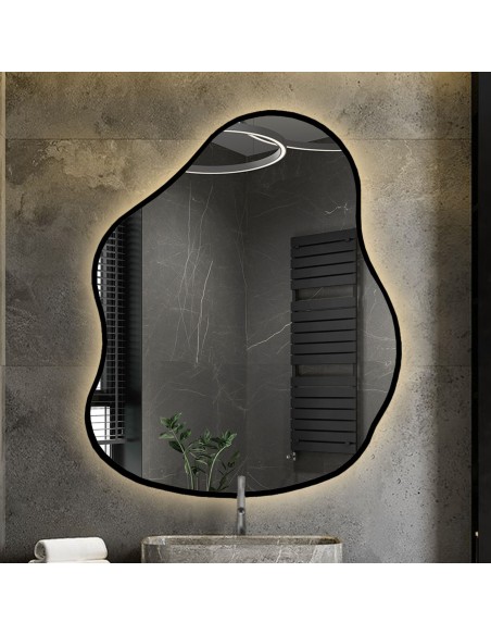 Spiegel in organischer Form im Rahmen mit Beleuchtung - STONE IM LED-RAHMEN