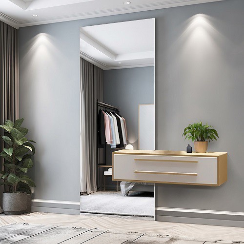 Großer rechteckiger Badezimmerspiegel mit Ausschnitt für...