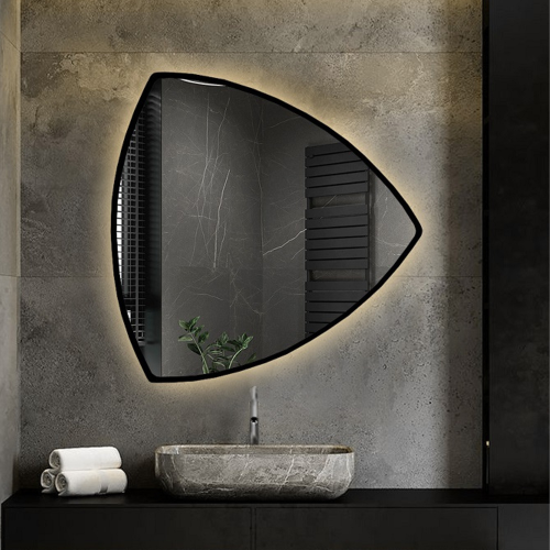 Dreieckiger Badezimmerspiegel im Rahmen mit Beleuchtung -...