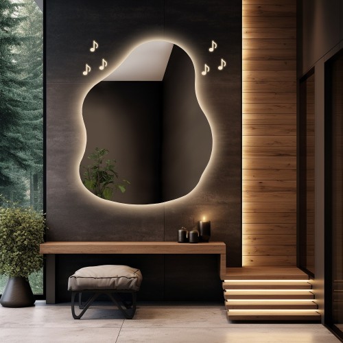 Badezimmerspiegel in unregelmäßiger Form mit...