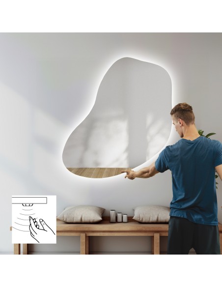 Badezimmerspiegel in unregelmäßiger Form mit Sensorschalter - KWARC LED PREMIUM