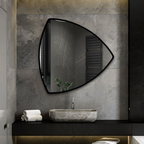 Dreieckiger Spiegel im MDF-Rahmen - KARO IM RAHMEN