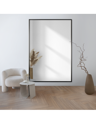 Rechteckige Spiegel in minimalistischen...