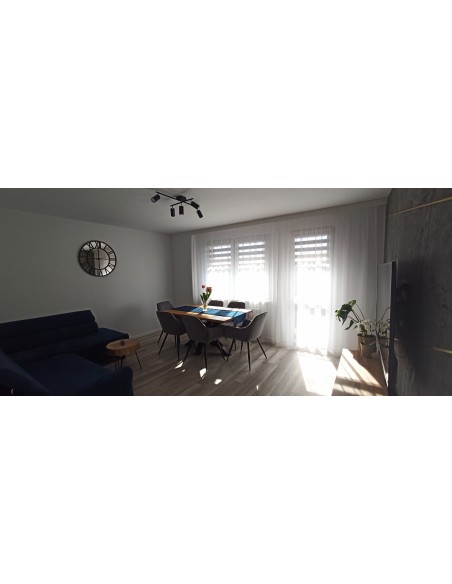 Spiegelwanduhr in Loftoptik - ORES - Rahmenfarbe nach Wahl