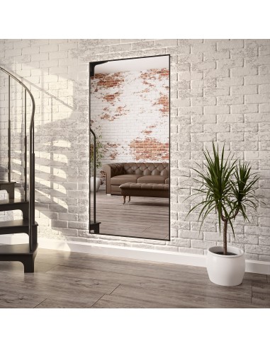 Rechteckige Spiegel in minimalistischen...